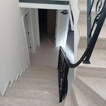 Belek'te Tesis Icerisinde, Havuzlu Villa-awz151 Villa Serik