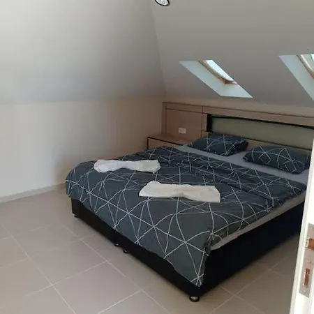 Belek'te Tesis Icerisinde, Havuzlu Villa-awz151 Serik